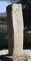 Site Filitosa Corse statue Menhir  epee